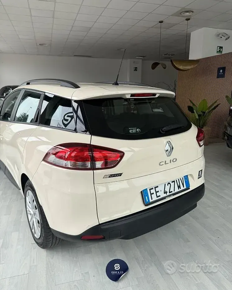 Usata Renault Clio Authentique 73 CV (53 kW) 2016 Station wagon