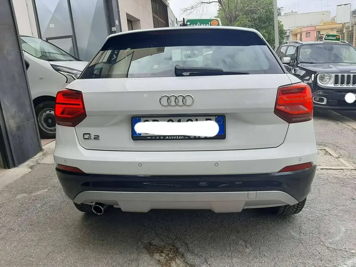 Usata Audi Q2 Admired 116 CV (85 kW) 2020 Bianco SUV