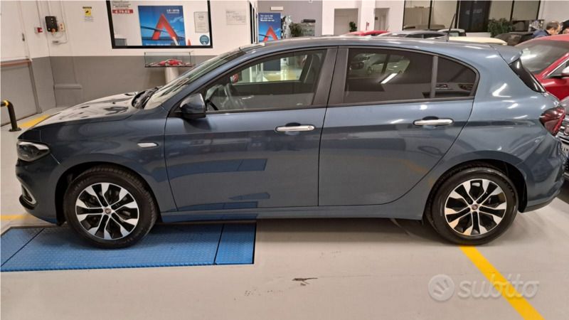 Usata Fiat Tipo 100 CV (73 kW) 2023 Blu Berlina