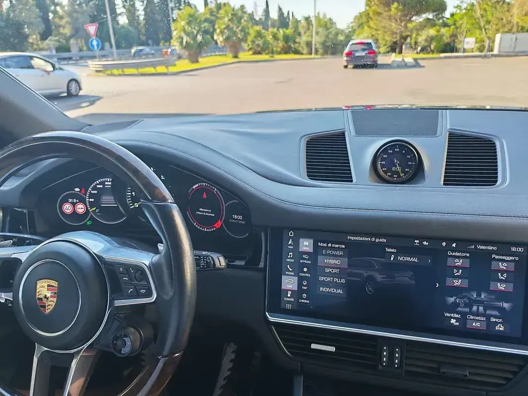 Usata Porsche Cayenne 340 CV (250 kW) 2019 SUV