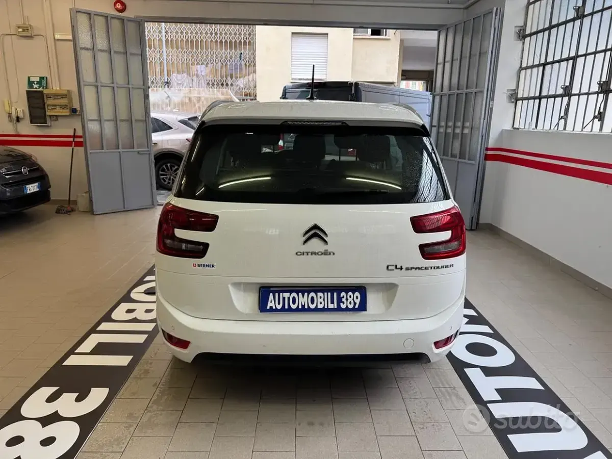 Usata Citroën C4 SpaceTourer Feel 131 CV (96 kW) 2021 Bianco Monovolume