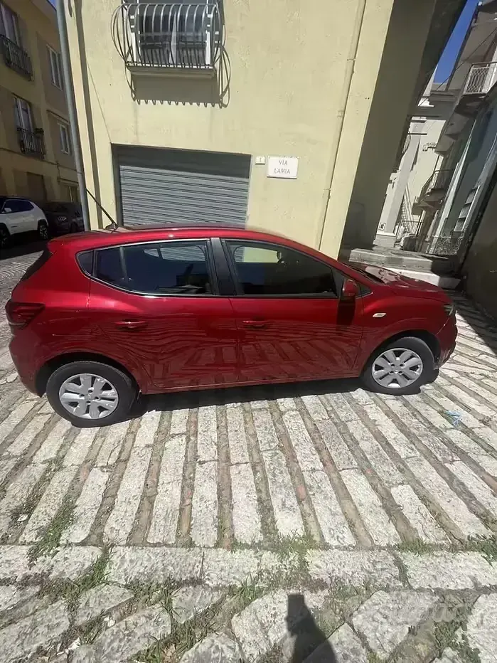 Usata Dacia Sandero 101 CV (74 kW) 2022 Rosso Berlina