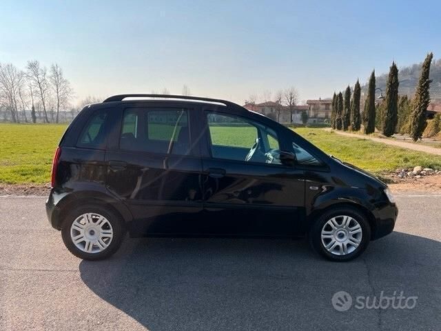 Usata Fiat Idea 69 CV (50 kW) 2007 Nero Monovolume
