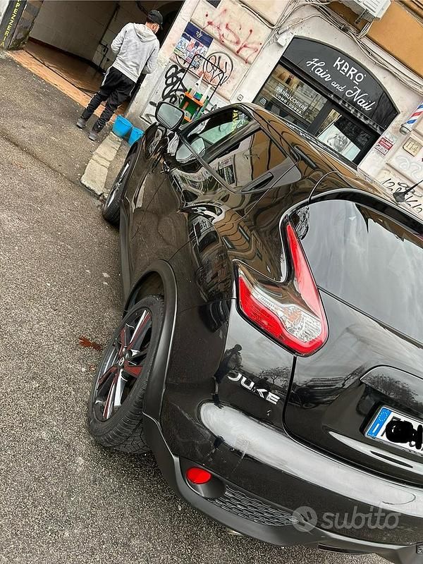 Usata Nissan Juke 110 CV (80 kW) 2015 Nero SUV