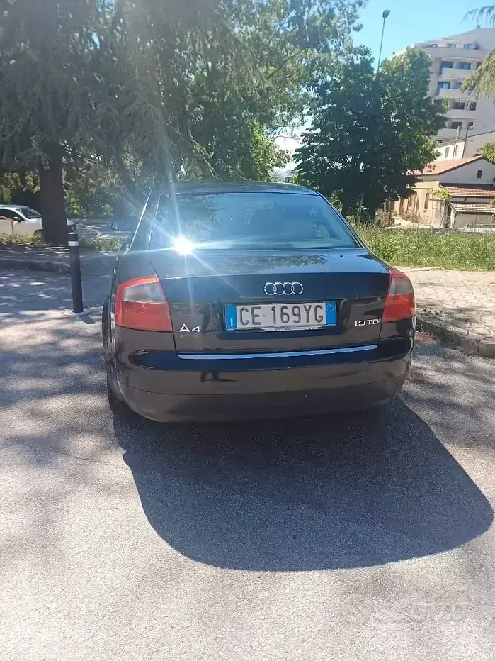 Usata Audi A4 130 CV (95 kW) 2003 Berlina