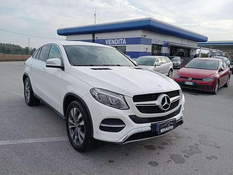 Bianco Usata 2017 Mercedes GLE350 Coupé | 35.500 € (Buon prezzo) - Immagine 1/4