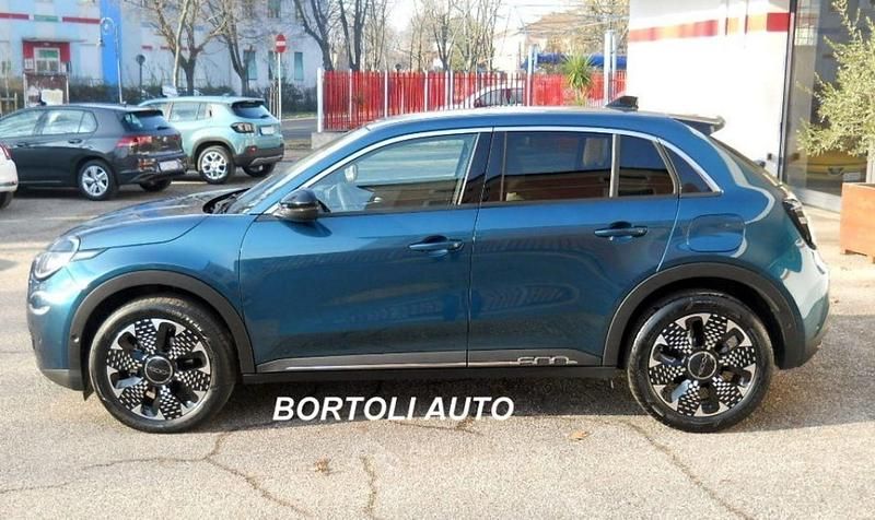 Usata Fiat 600 La Prima 101 CV (74 kW) 2025 Verde SUV