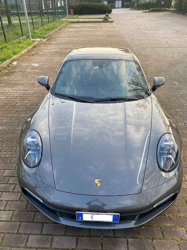 Usata Porsche 911 Carrera 4 385 CV (283 kW) 2021 Grigio Coupé