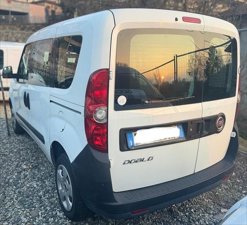 Usata Fiat Doblò S 89 CV (65 kW) 2013 Bianco Monovolume