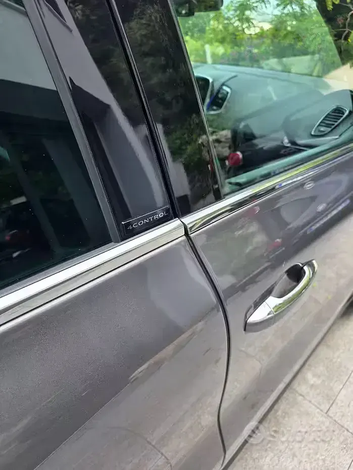 Usata Renault Espace 160 CV (117 kW) 2018 Grigio Monovolume