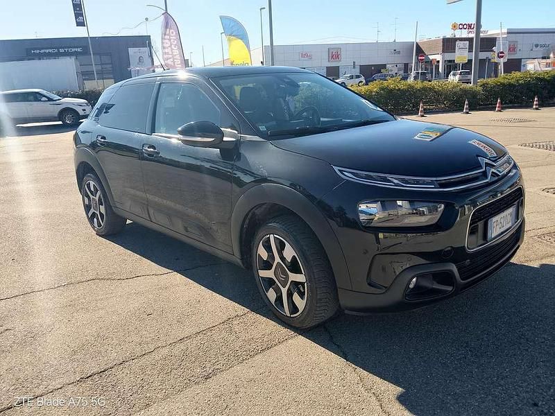 Usata Citroën C4 Shine 99 CV (72 kW) 2018 Nero SUV