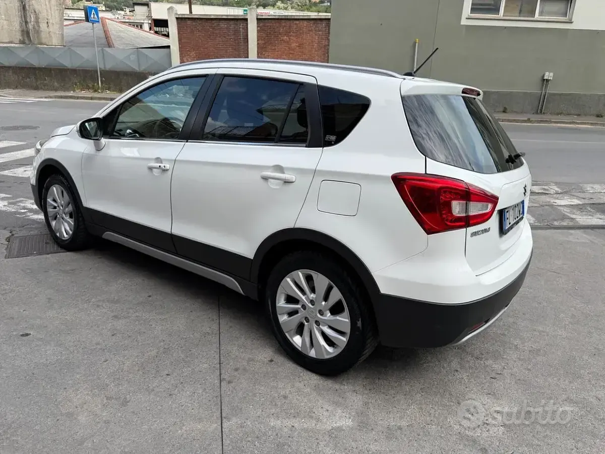 Usata Suzuki SX4 S-Cross 140 CV (102 kW) 2017 Bianco SUV