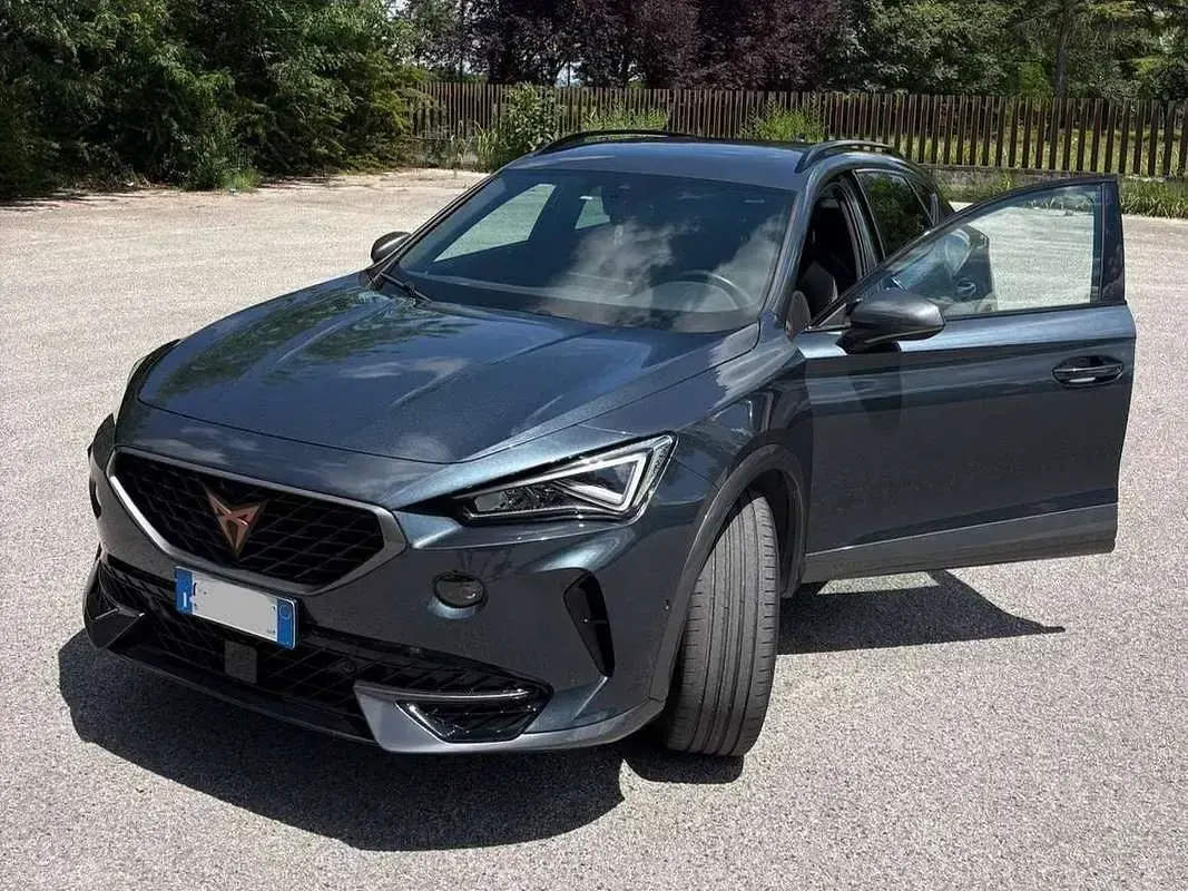 Usata Cupra Formentor 150 CV (110 kW) 2022 Grigio SUV