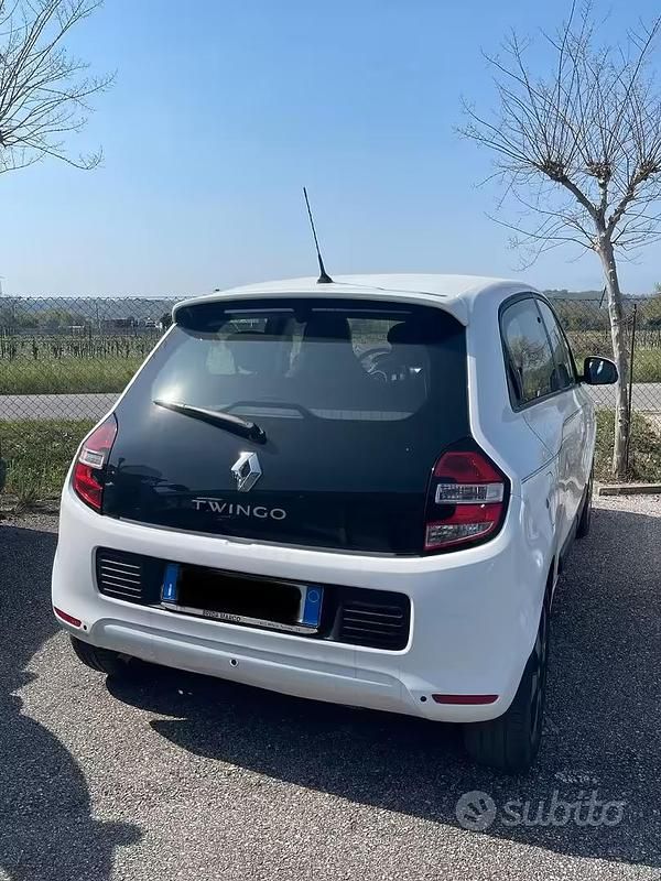 Usata Renault Twingo 110 CV (80 kW) 2016 Utilitaria