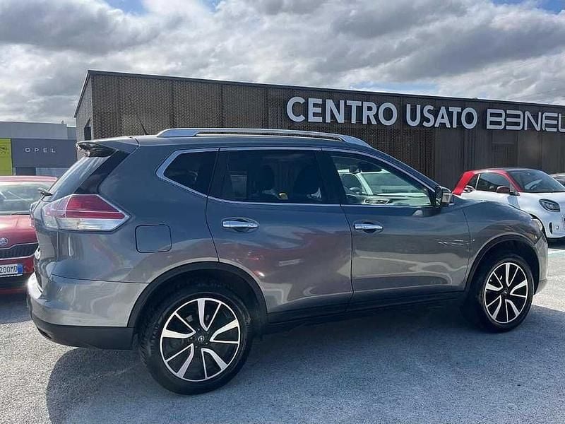 Usata Nissan X-Trail Acenta 131 CV (96 kW) 2017 Grigio chiaro SUV