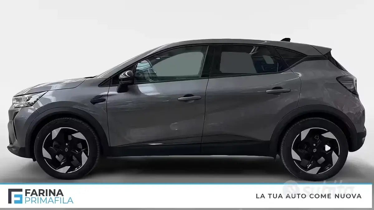 Usata Renault Captur Techno 94 CV (69 kW) 2024 Grigio SUV