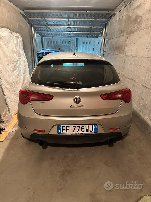 Usata Alfa Romeo Giulietta 170 CV (125 kW) 2011 Utilitaria