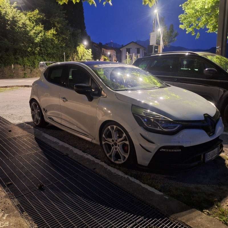 Usata Renault Clio R.S. R.S. 200 CV (147 kW) 2013 Bianco Utilitaria