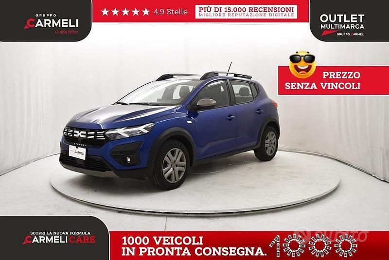Usata Dacia Sandero Expression 101 CV (74 kW) 2023 Blu iron Berlina