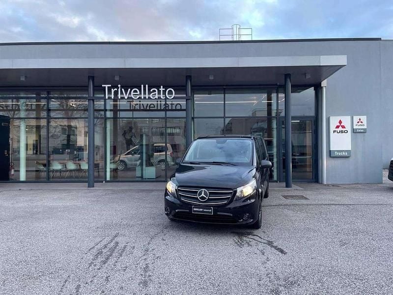 Usata Mercedes Vito 163 CV (119 kW) 2021 Nero ossidania Furgone