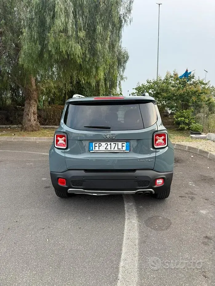 Usata Jeep Renegade Limited 120 CV (88 kW) 2018 Grigio SUV