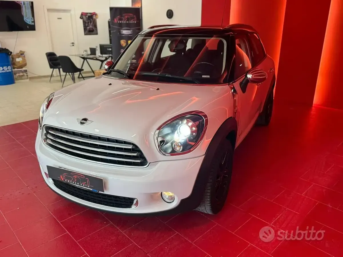 Usata Mini Cooper Countryman 111 CV (81 kW) 2013 Bianco SUV