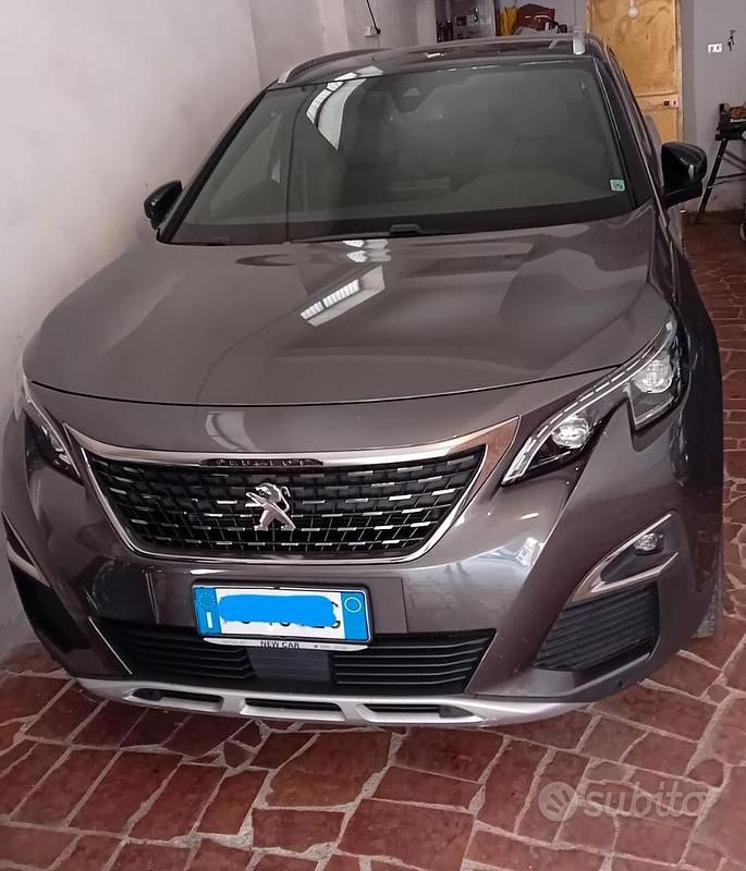 Usata Peugeot 5008 GT-line 120 CV (88 kW) 2017 Grigio Monovolume