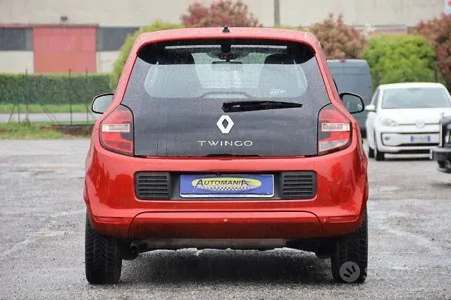 Usata Renault Twingo Life 69 CV (50 kW) 2016 Rosso Utilitaria
