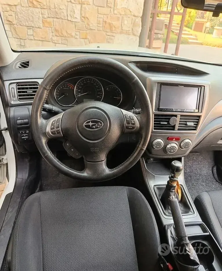 Usata Subaru Impreza 150 CV (110 kW) 2011 Bianco Berlina
