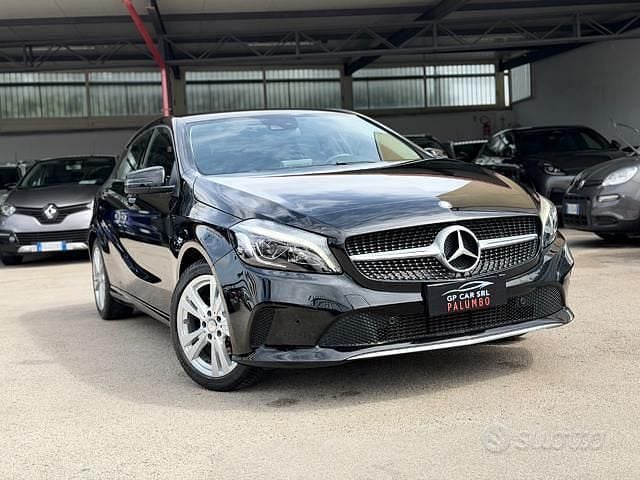 Usata Mercedes A200 Premium 136 CV (100 kW) 2016 Nero Berlina