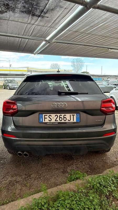 Usata Audi Q2 S-Line 150 CV (110 kW) 2018 Grigio SUV