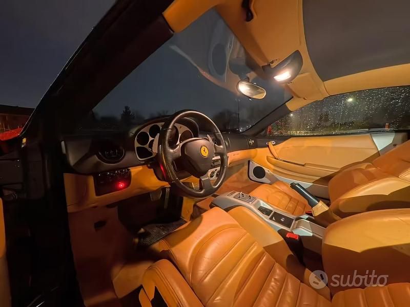 Usata Ferrari 360 400 CV (294 kW) 2000 Rosso Coupé