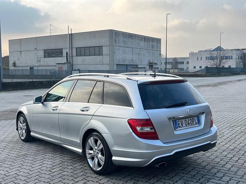 Usata Mercedes C220 Avantgarde 170 CV (125 kW) 2014 Argento Station wagon