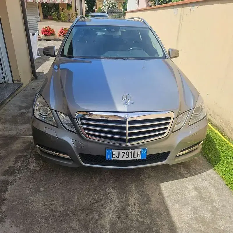 Usata Mercedes E250 Avantgarde 204 CV (150 kW) 2011 Station wagon