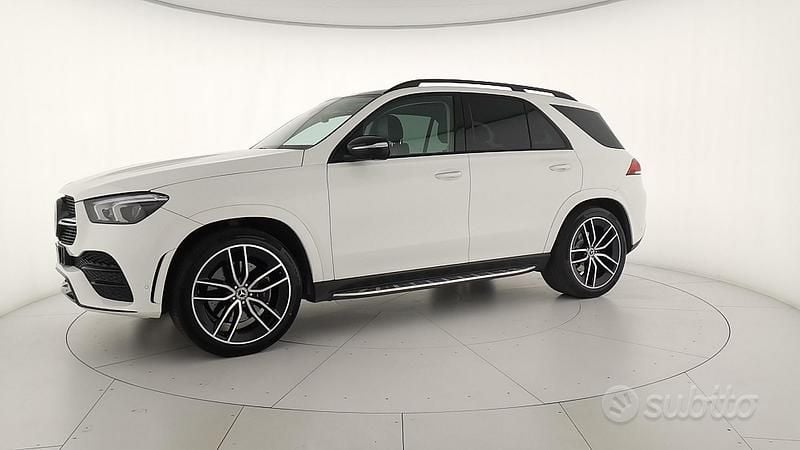 Usata Mercedes GLE400 Premium Plus 330 CV (242 kW) 2022 Bianco SUV