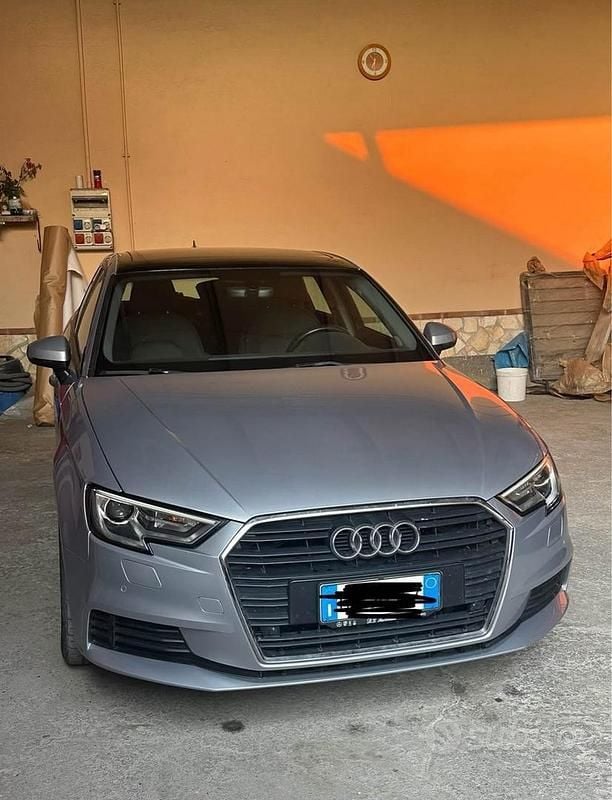 Usata Audi A3 150 CV (110 kW) 2018 Grigio Berlina