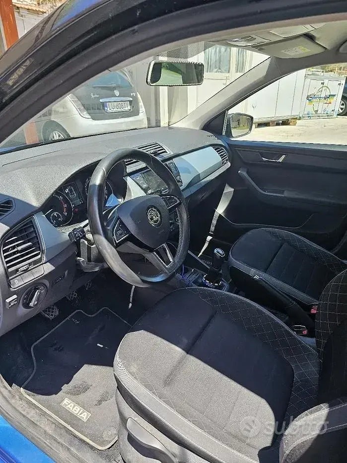 Usata Skoda Fabia 75 CV (55 kW) 2019 Utilitaria
