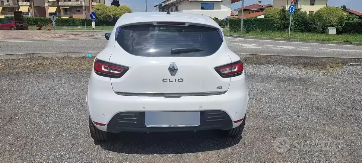 Usata Renault Clio IV 75 CV (55 kW) 2017 Bianco Berlina