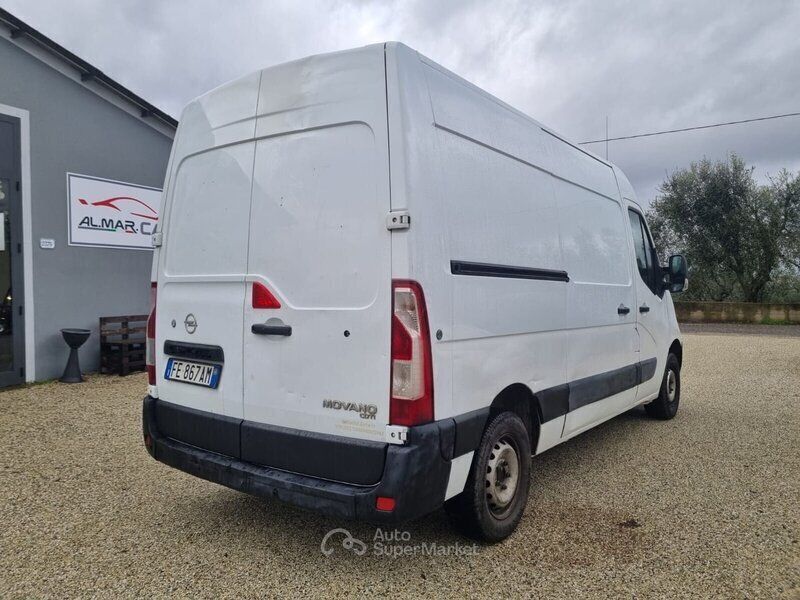 Usata Opel Movano 125 CV (91 kW) 2016 Bianco Furgone