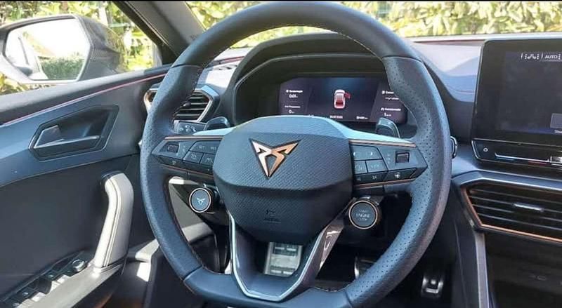 Usata Cupra Leon VZ 300 CV (220 kW) 2022 Nero Berlina