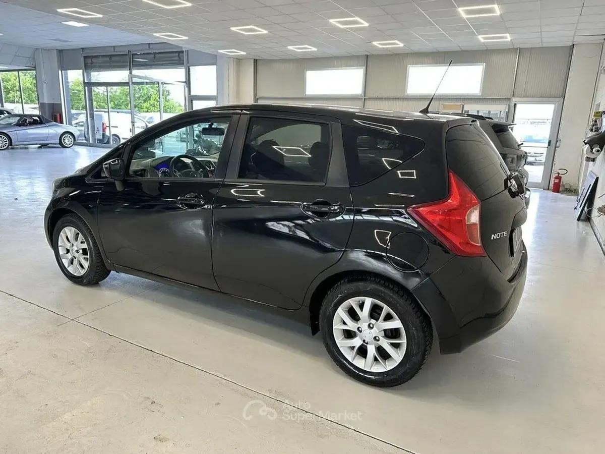 Usata Nissan Note Acenta 90 CV (66 kW) 2016 Nero Utilitaria