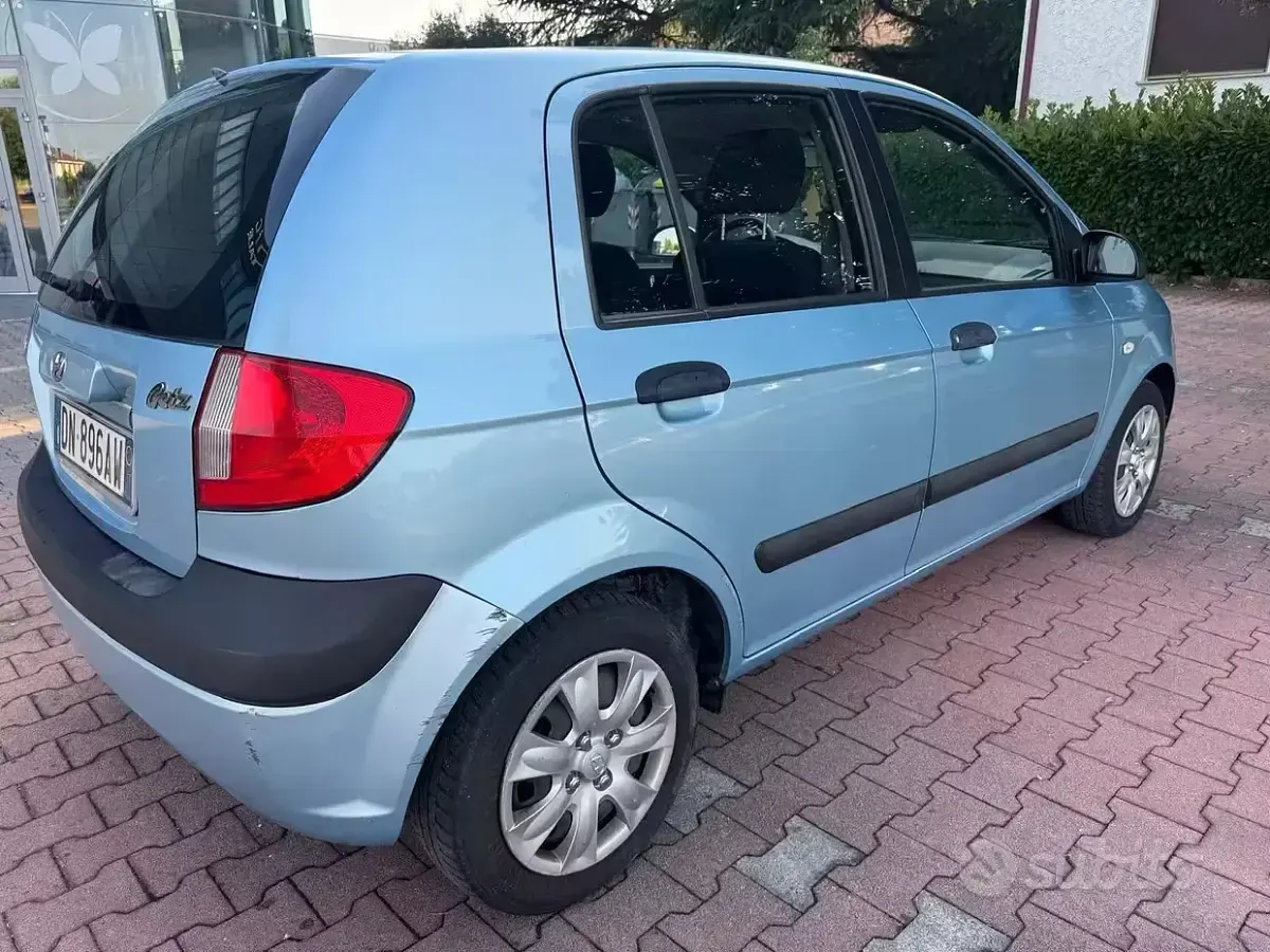 Usata Hyundai Getz Style 66 CV (48 kW) 2008 Blu Utilitaria