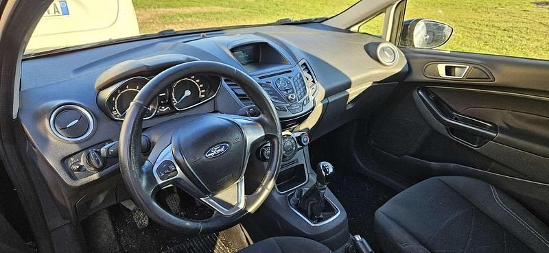 Usata Ford Fiesta Business Edition 80 CV (58 kW) 2015 Berlina