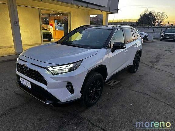Bianco Usata 2024 Toyota RAV4 Style Pick-up | 44.990 € - Immagine 1/4