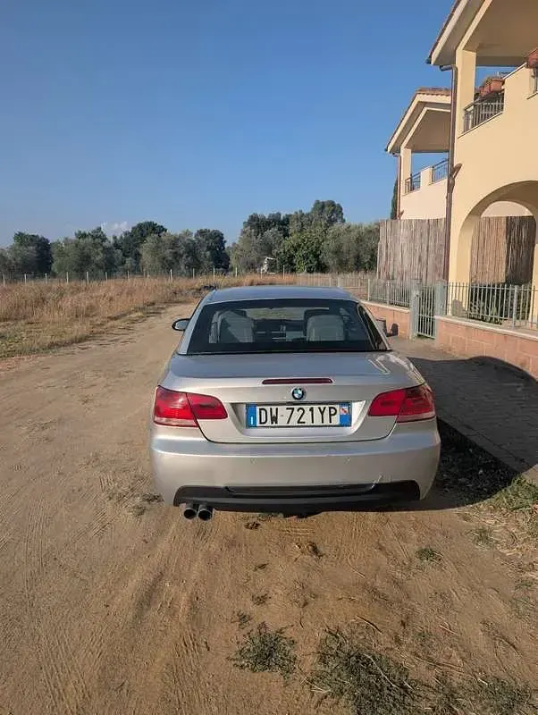 Usata BMW 330 Cabriolet M Sport 245 CV (180 kW) 2008 Grigio Cabrio