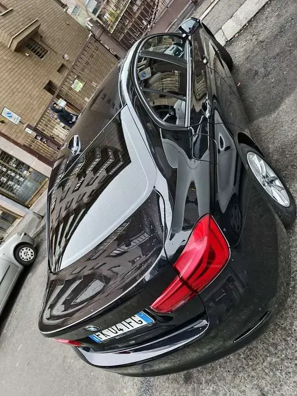 Usata BMW 318 150 CV (110 kW) 2017 Berlina