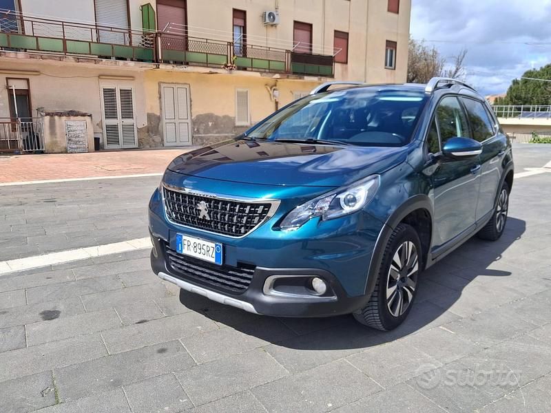Usata Peugeot 2008 115 CV (84 kW) 2018 Verde SUV