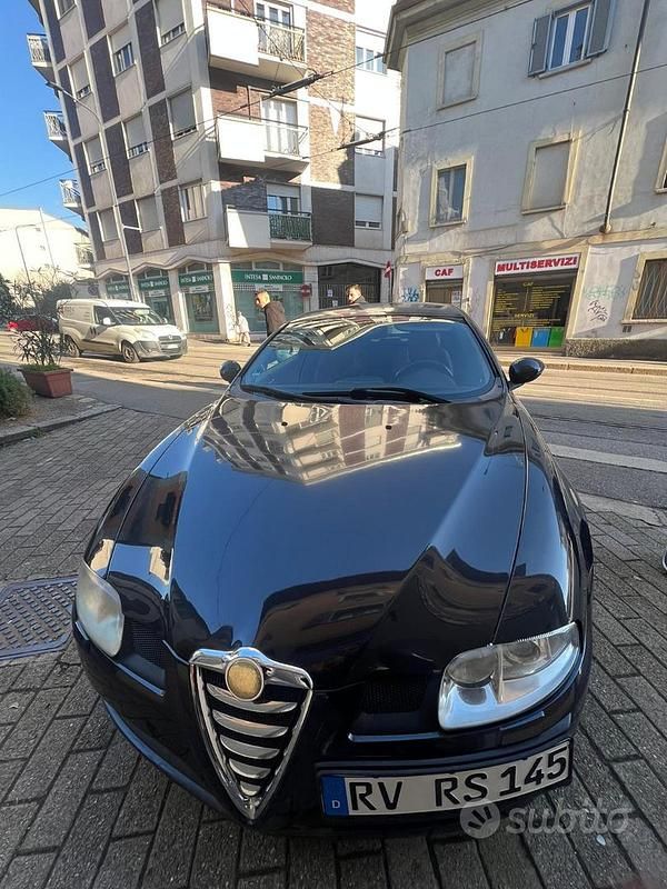 Usata Alfa Romeo GT 150 CV (110 kW) 2004 Nero Coupé