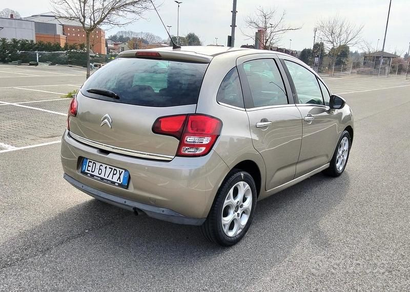 Usata Citroën C3 70 CV (51 kW) 2010 Marrone Berlina