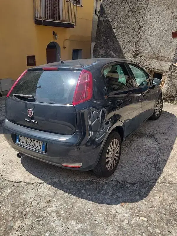 Usata Fiat Grande Punto 90 CV (66 kW) 2017 Utilitaria